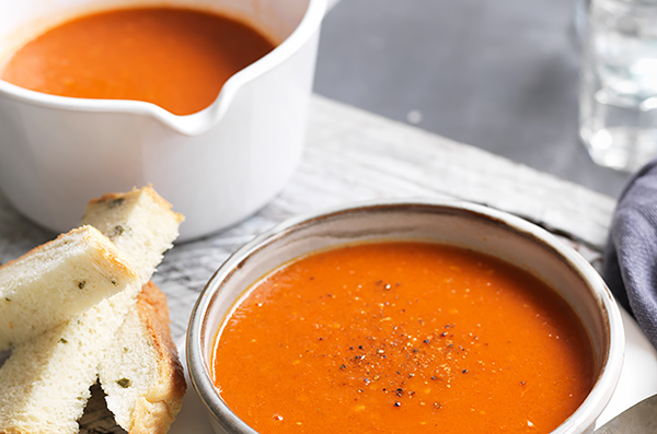 Tomato-basil-soup-Panasonic-Stick-Blender-lands