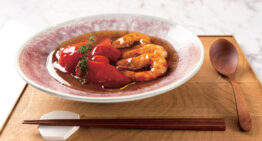 Simmered Prawns with Red Capsicum