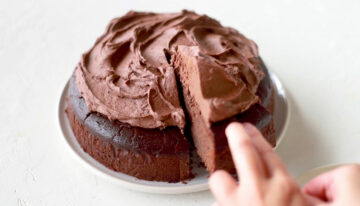 Gingerbread Chocolate Mud Cake