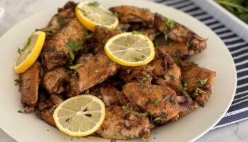 Chicken Wings in Lemon Sauce