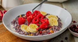 Apple, Walnut, Black Rice Porridge