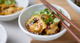 Pork & Prawn Wontons in Chilli Oil