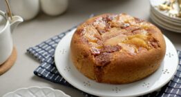 Upside Down Apple Cake