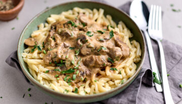 Slow Cooked Beef Stroganoff